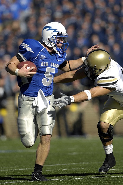 凝聚力的强 凝聚力的强